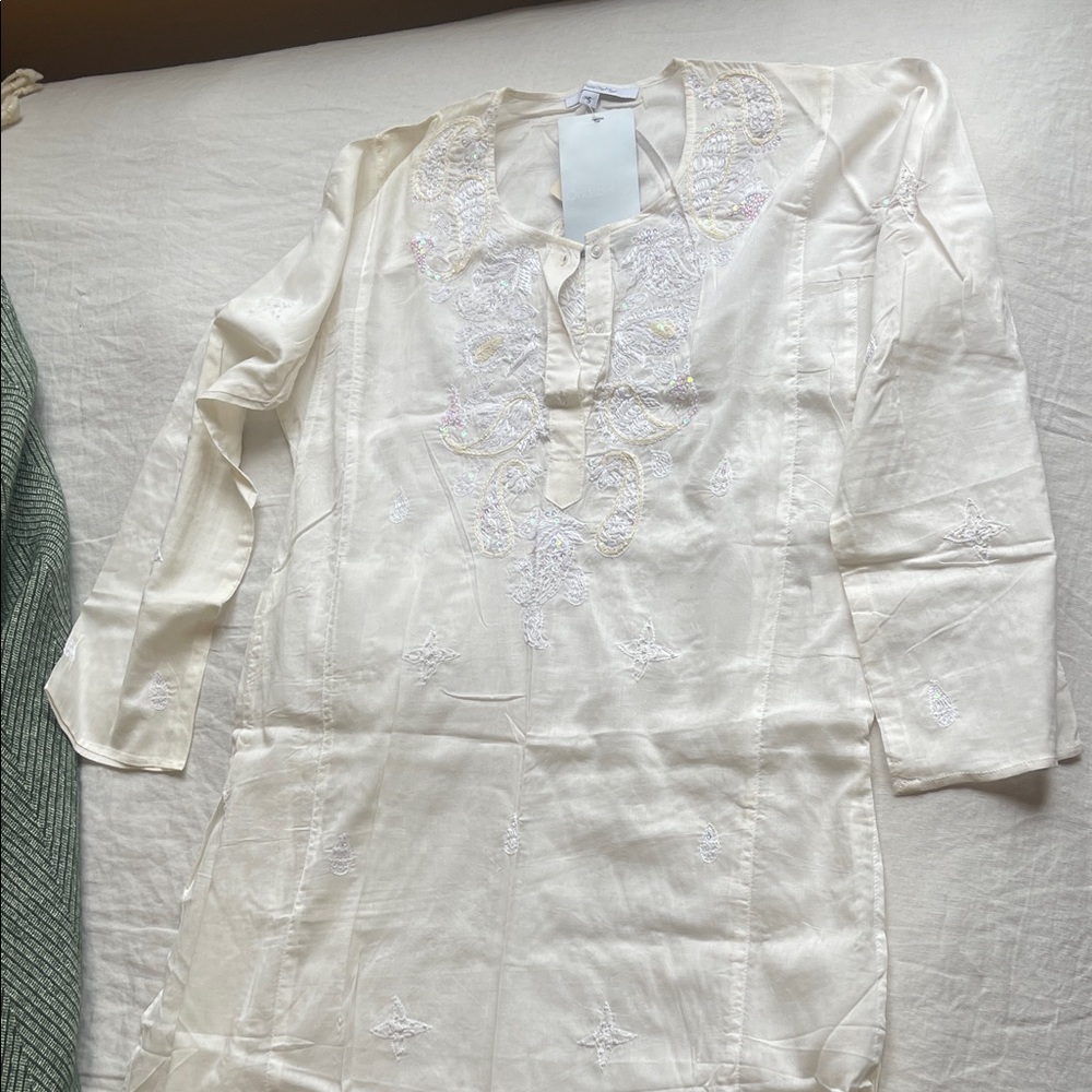 OndadeMar Cream Embroidered Tunic with Sequin Detail